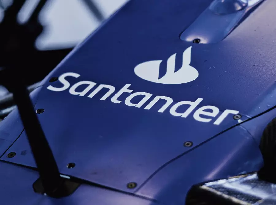 Foto zur News: Sainz' Wechsel zu Williams bringt Santander als neuen Sponsor ins Spiel