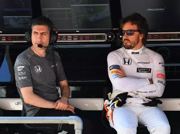 Foto zur News: Fernando Alonso: Ich habe Andrea Stella zu McLaren gebracht