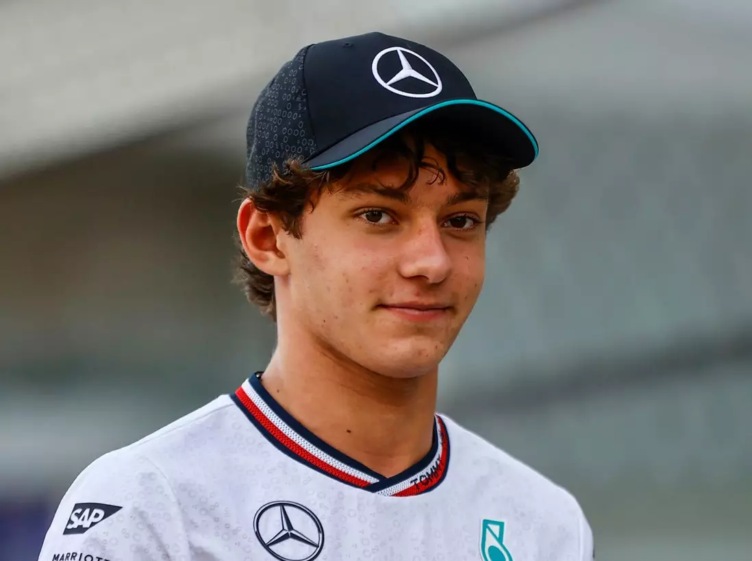 Foto zur News: Warum Kimi Antonelli Nyck de Vries an Max Verstappen erinnert