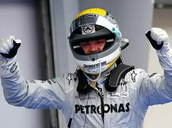 Foto zur News: Rosberg: "Der dritte Platz ist fantastisch"