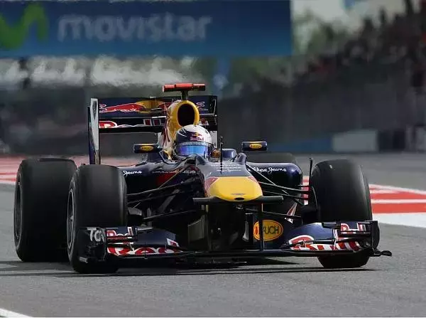 Foto zur News: Zufriedene Gesichter bei Red Bull Racing