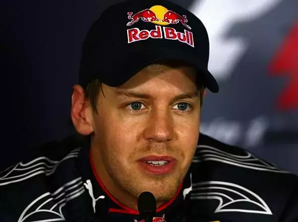 Foto zur News: Vettel: "Das Rennen ist lang..."