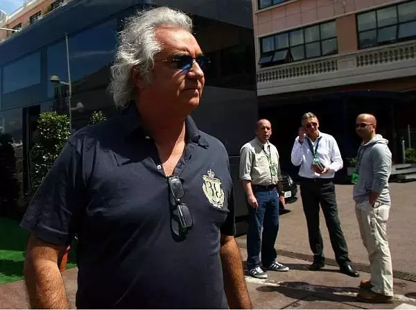 Foto zur News: Trotz Sperre: Briatore ist wieder da