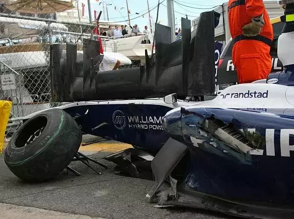 Foto zur News: Williams nach Doppel-Crash enttäuscht