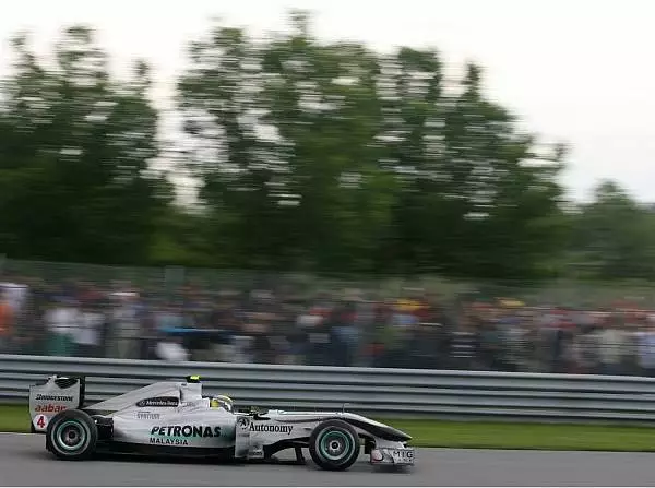 Foto zur News: Mercedes mit "sehr enttäuschendem" Qualifying