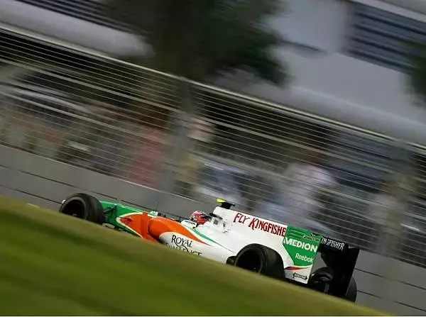 Foto zur News: Force India: Liuzzi glücklich - Sutil mit Bremsproblemen