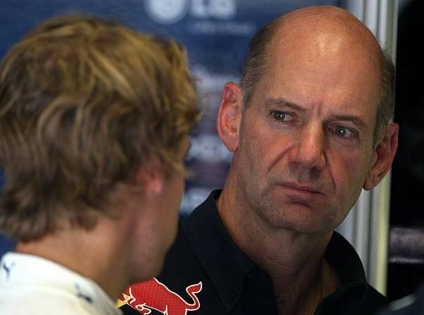 Foto zur News: Newey: "Ruhm interessiert Vettel nicht"