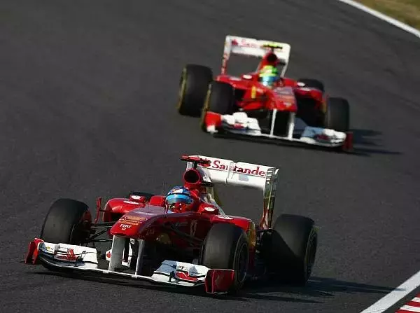 Foto zur News: Ferrari: Alonso "schnuppert am Sieg" in Suzuka