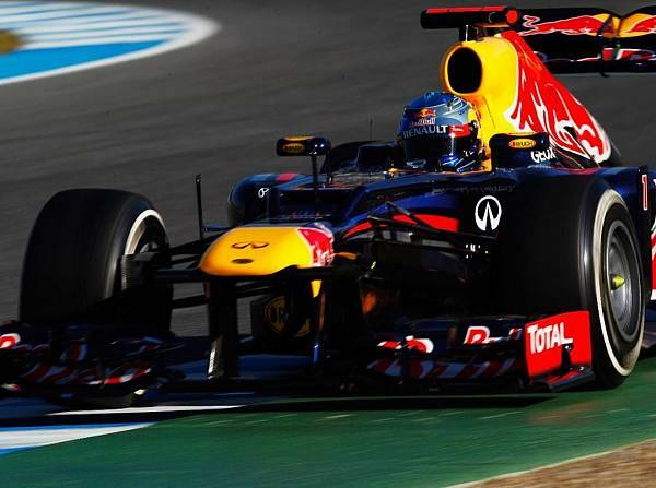 Foto zur News: Red Bull: Elektrikproblem kostet Vettel fünf Stunden