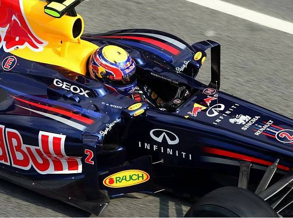 Foto zur News: Webber spult solide Runden im "neuen" Red Bull ab