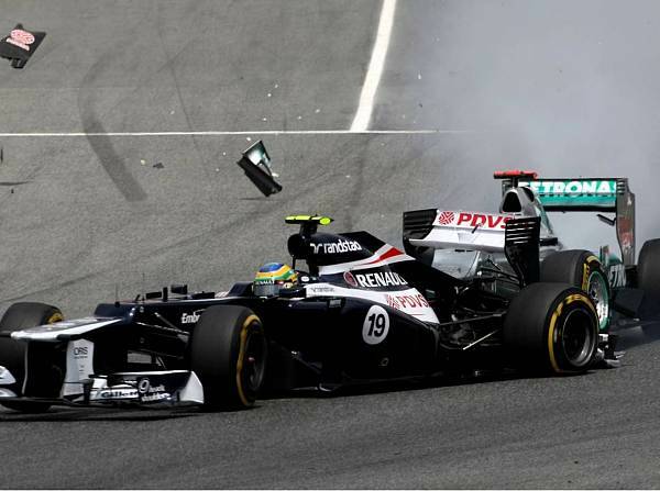 Foto zur News: Mercedes: Rosberg punktet - Schumacher flucht