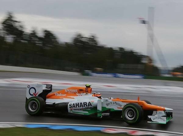 Foto zur News: Force India hadert mit dem Wetter