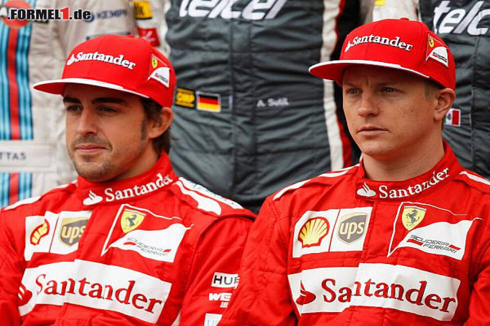 Foto zur News: Fernando Alonso, Kimi Räikkönen