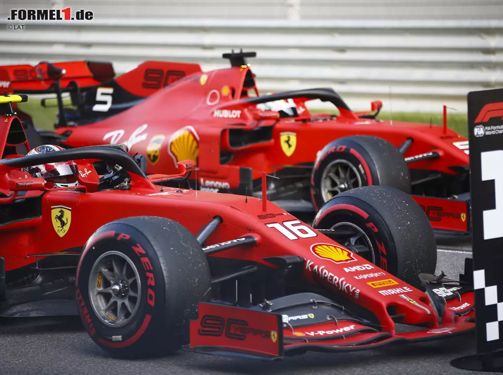 Foto zur News: Charles Leclerc, Sebastian Vettel