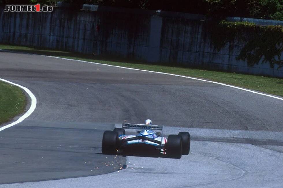 Foto zur News: Die letzten Runden eines Champions: Ayrton Senna rast in Imola in den Tod